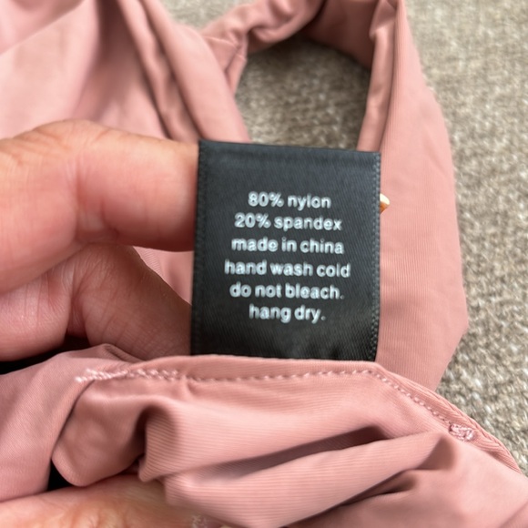 ✨DANIELLE GUIZIO Visions Bikini Top Color Blush Pink - Picture 5 of 6